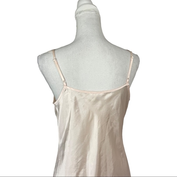 Vintage 80 Pink K-Mart Pale Pink Satin Chemise Slip Mid Thigh Floral Embroidered - Picture 7 of 10
